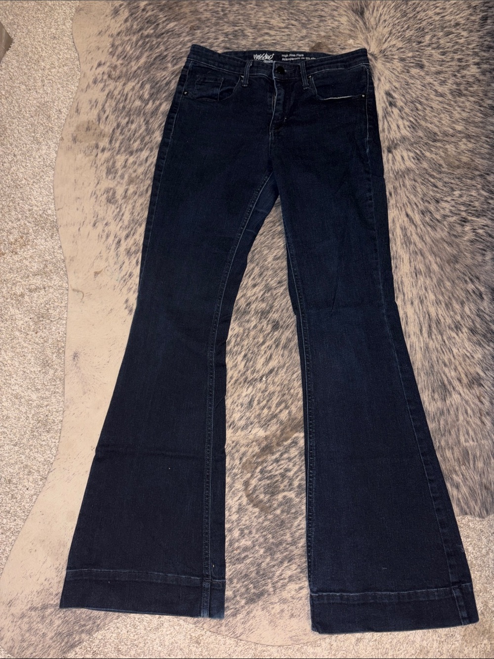 Wide leg women’s jean size 6/28